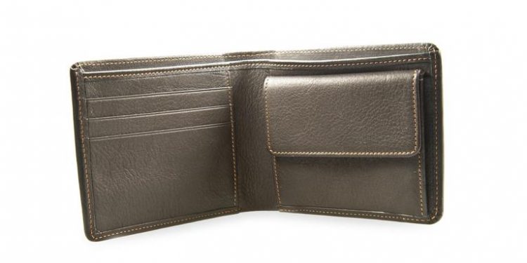 Slim Wallets For Men Of Modern World