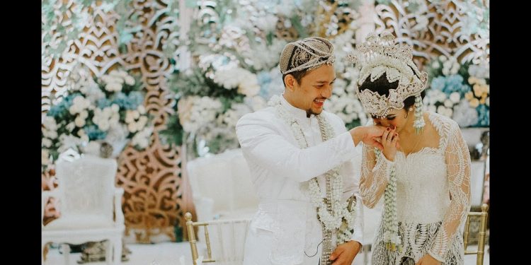 Get the Nicest Kebaya for a Wedding Celebration