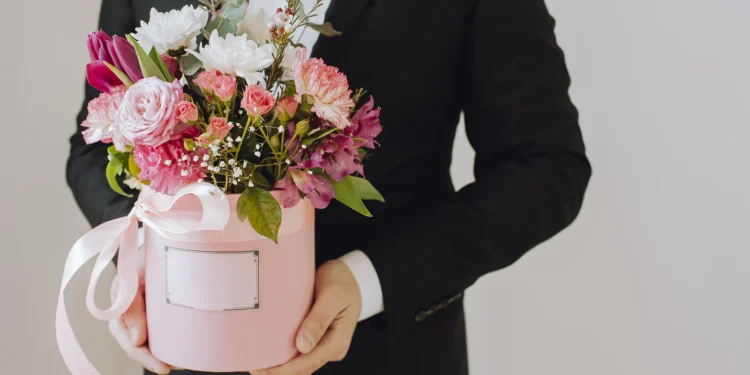 Flower Gifting Etiquette Around the World
