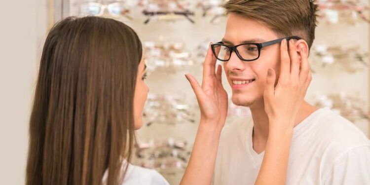 Your Guide to Ensuring the Perfect Fit for Prescription Glasses