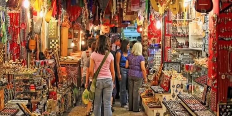 The Evolution of Shopping: From Markets to Metaverse