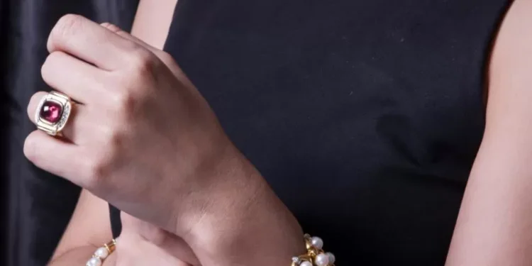 Vintage Jewelry: Why It Is Trending Again